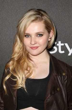 abigail breslin topless|Little Miss Sunshines Abigail Breslin poses topless at age 17